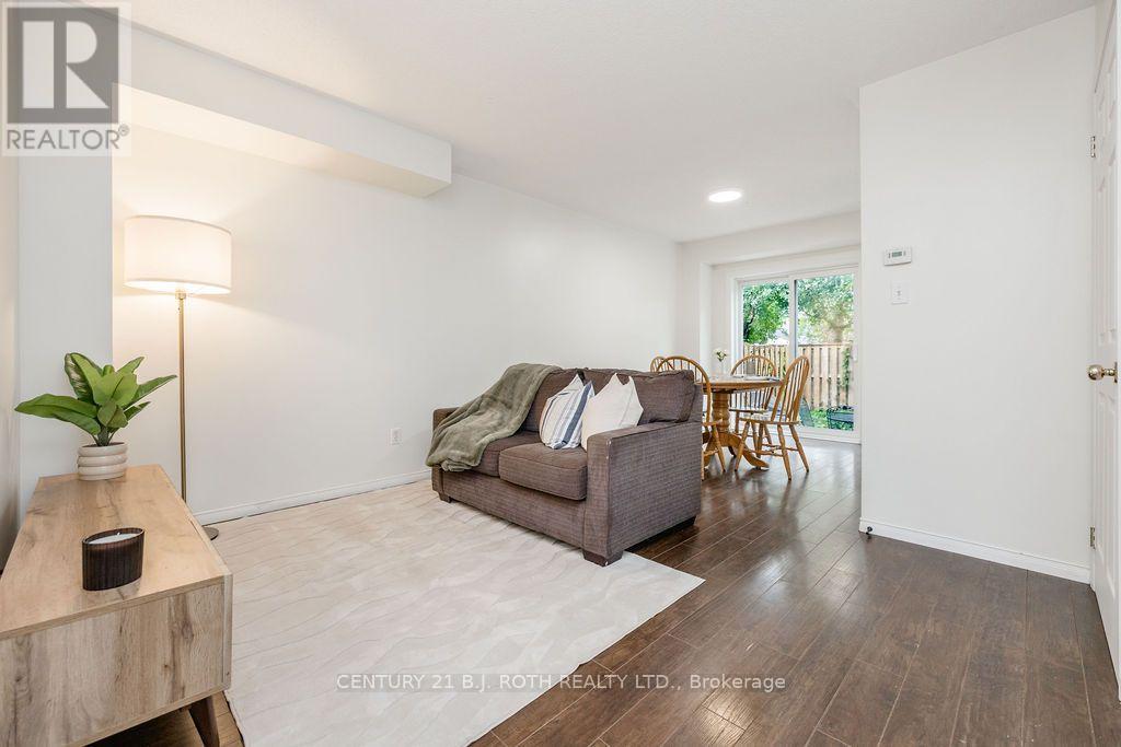 18 - 531 High Street Property Photo 8