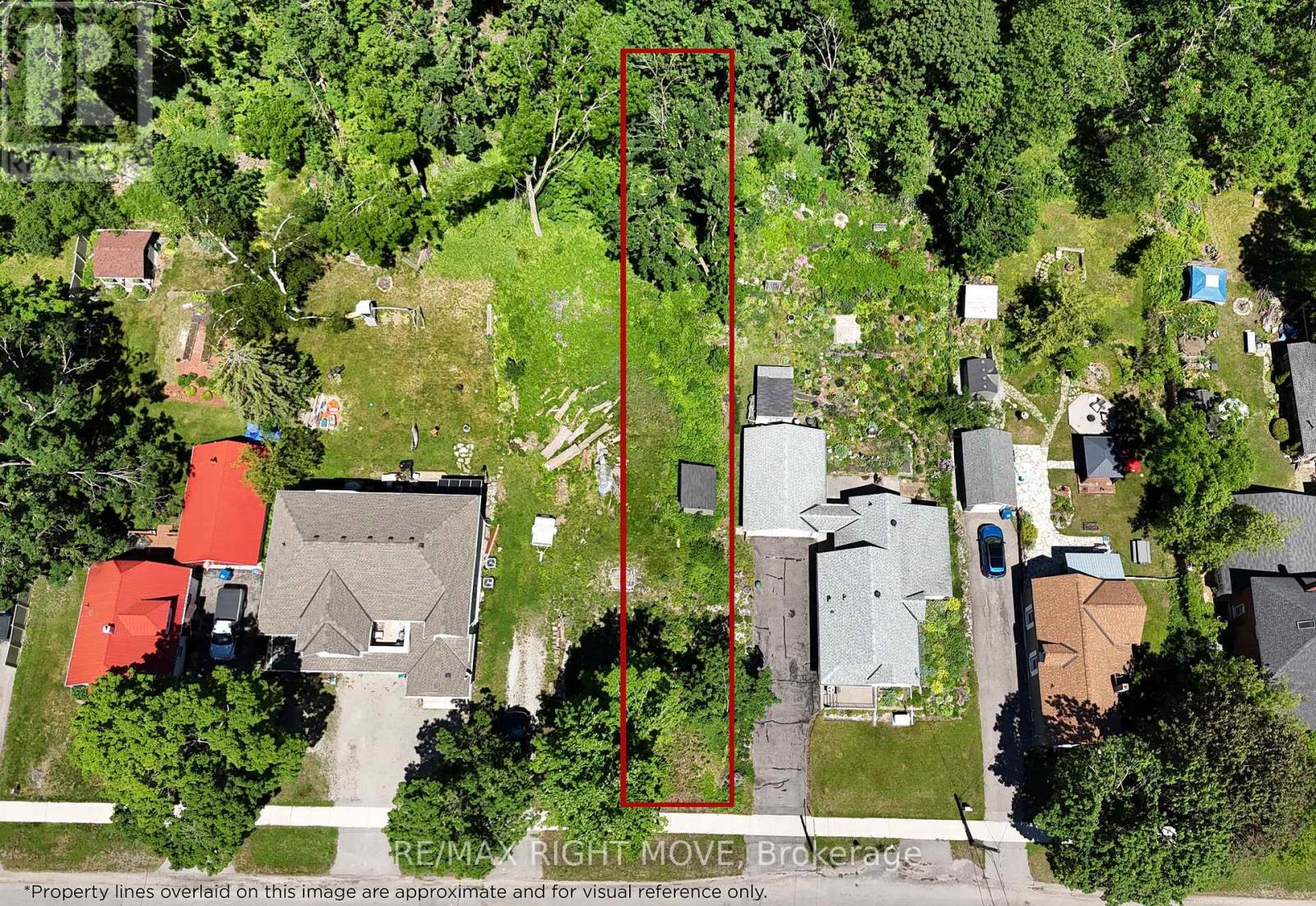 256 Harvey Street Property Photo 3