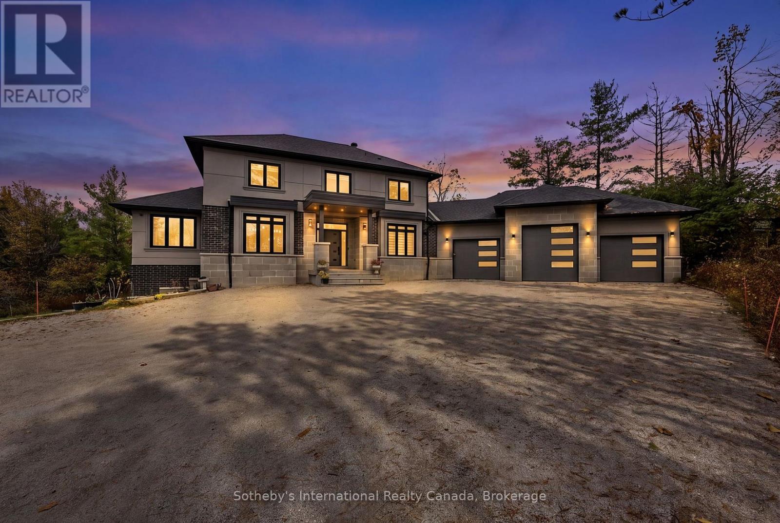 9417 91 County Road Property Photo 1