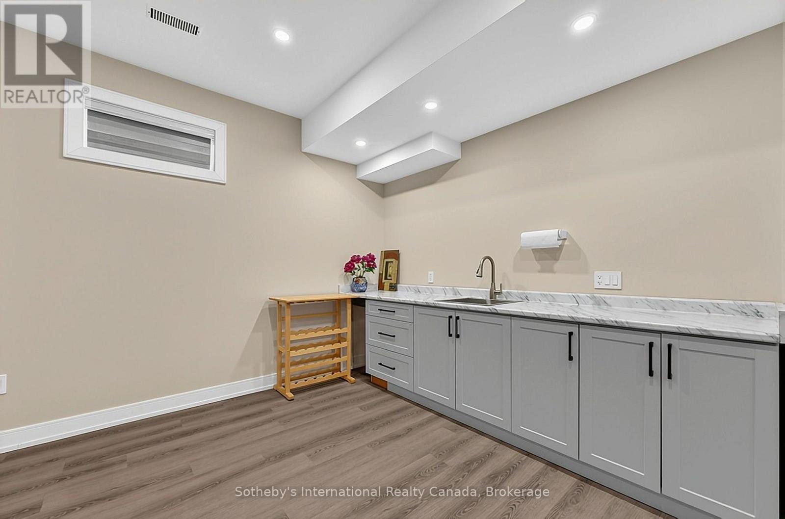 9417 91 County Road Property Photo 37