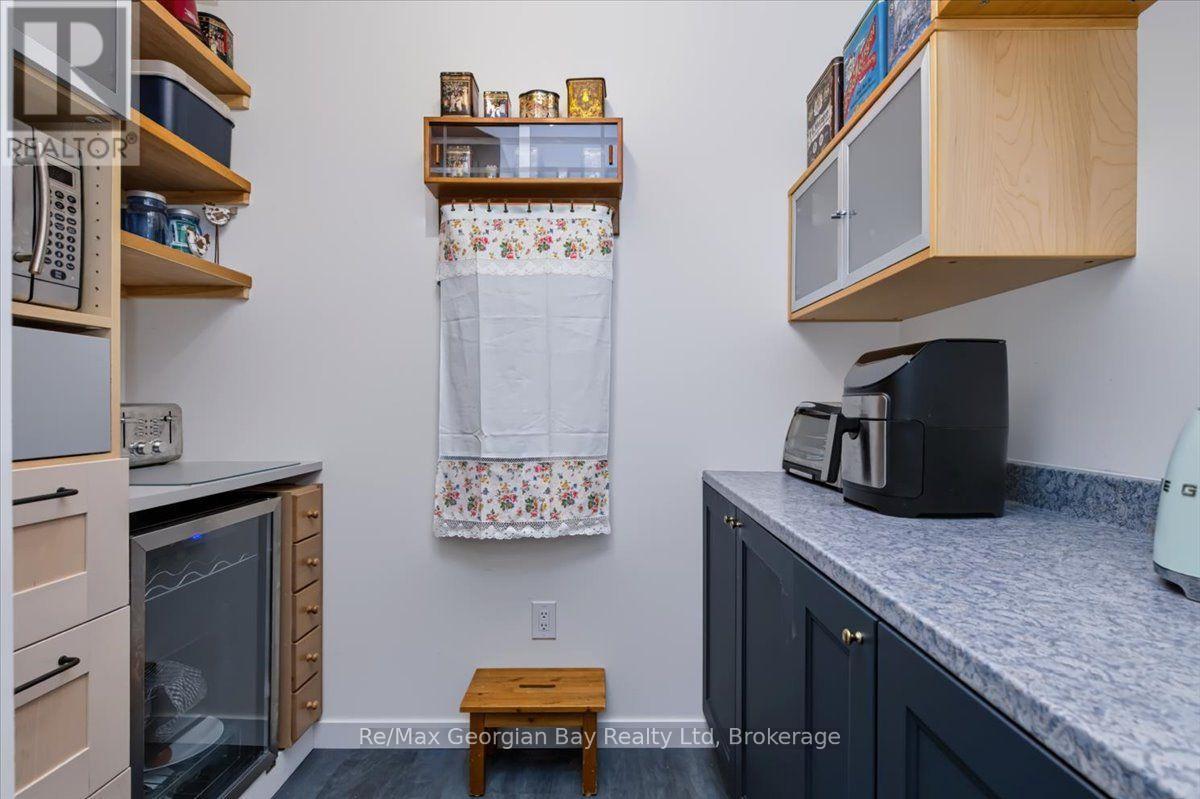 68 Coldwater Road Property Photo 9