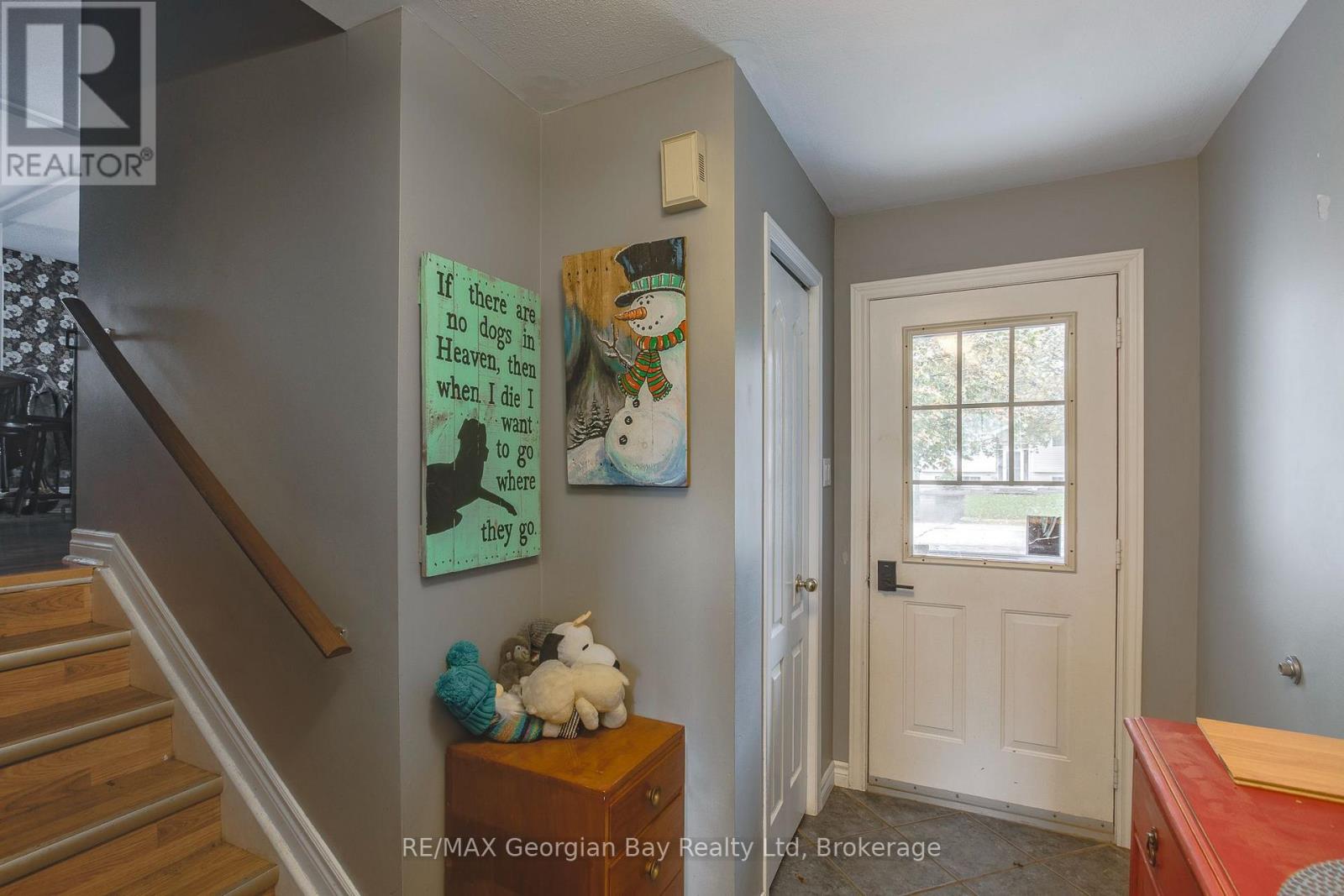 19 Bridle Road Property Photo 3