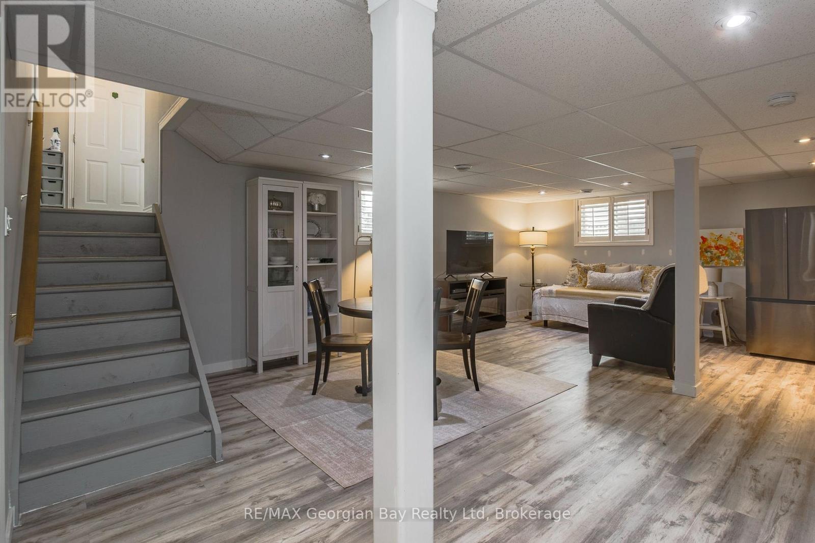 19 Bridle Road Property Photo 12