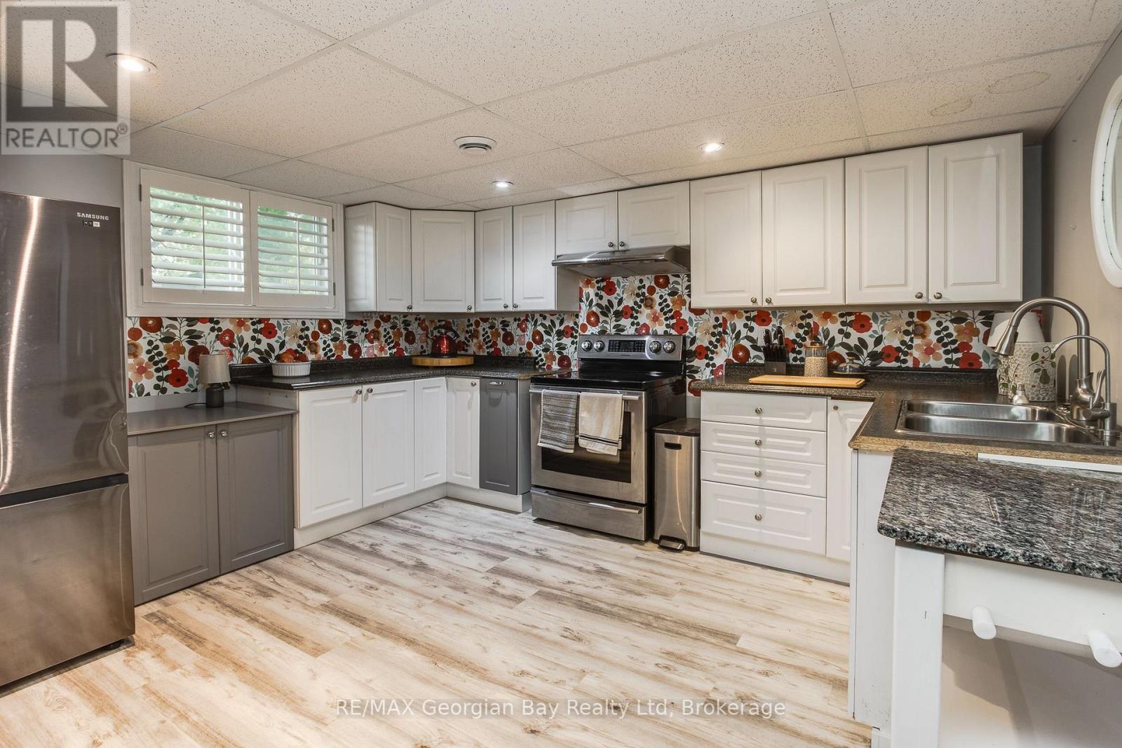 19 Bridle Road Property Photo 14
