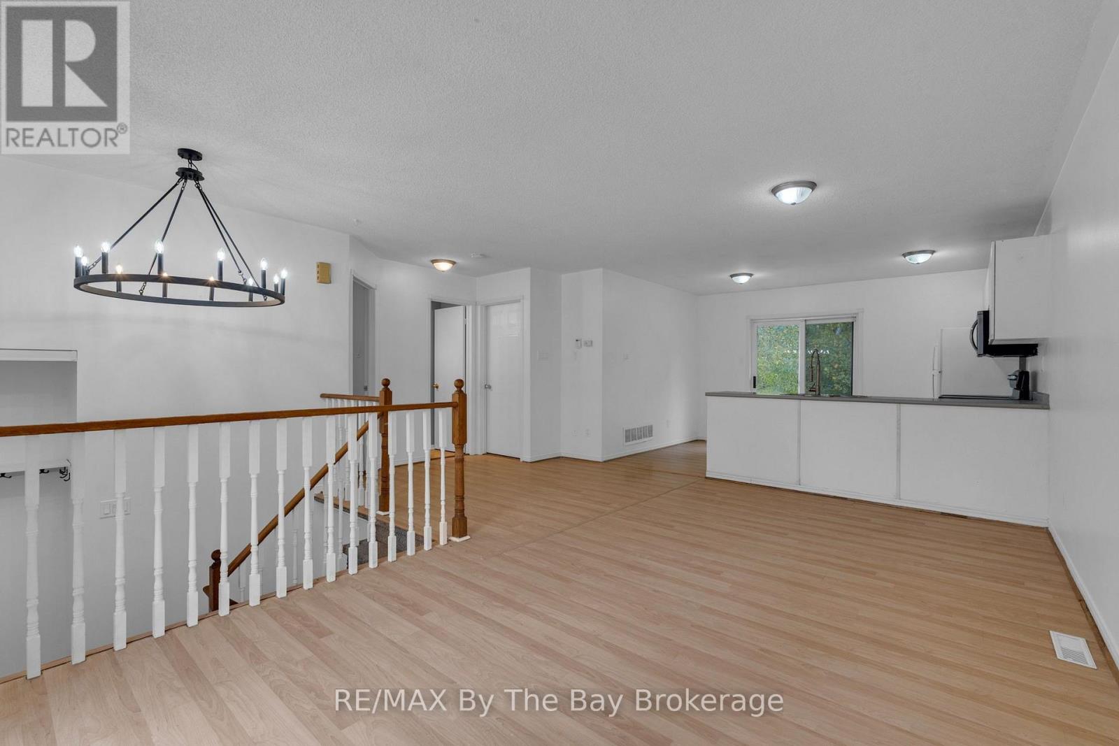 5 Brillinger Drive Property Photo 7