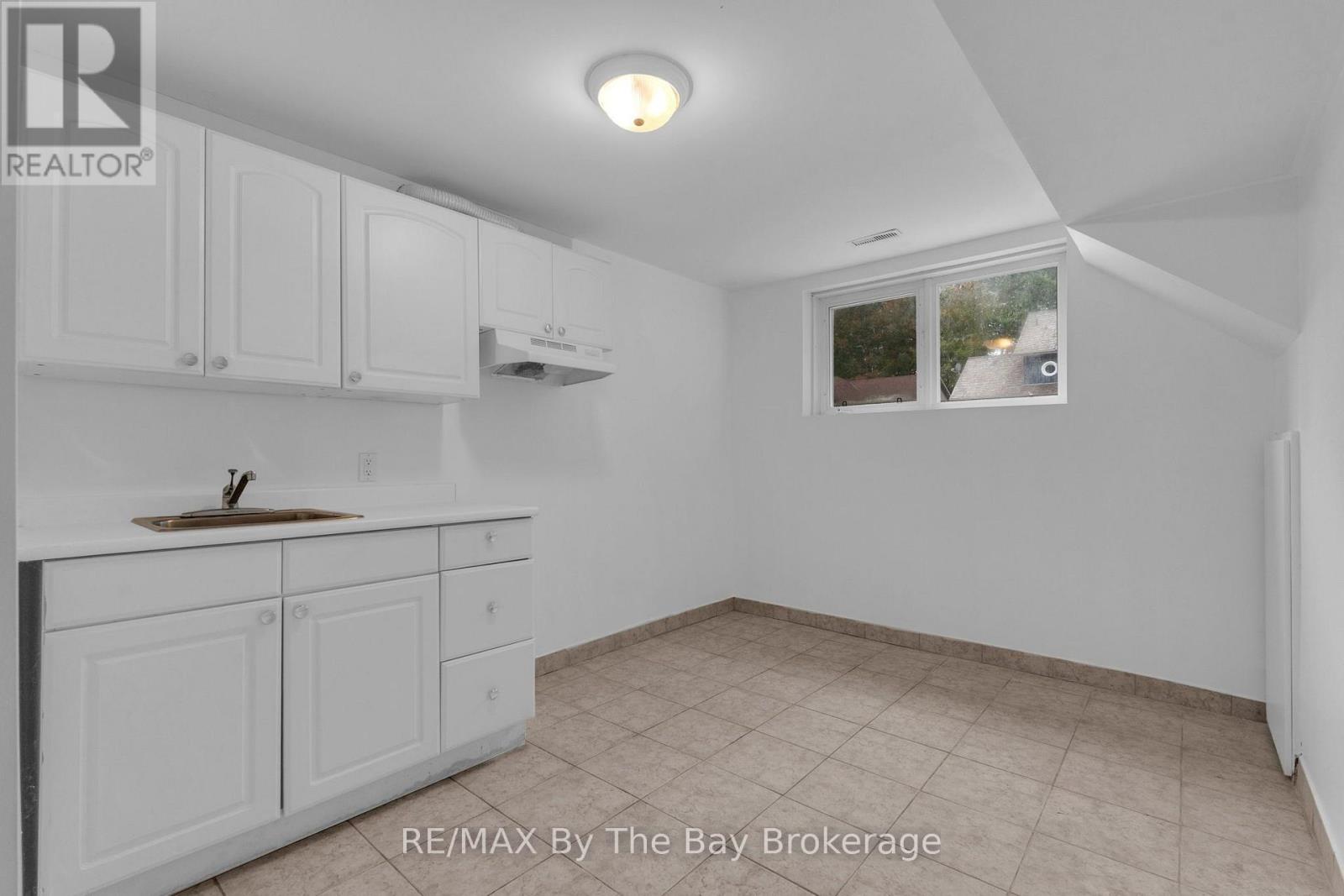 5 Brillinger Drive Property Photo 16