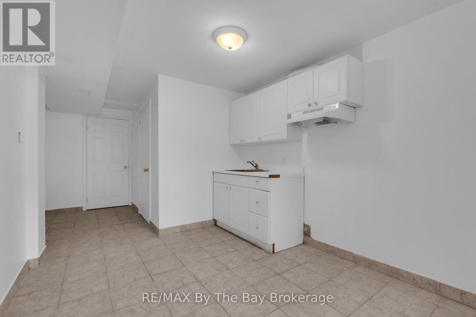 5 Brillinger Drive Property Photo 17