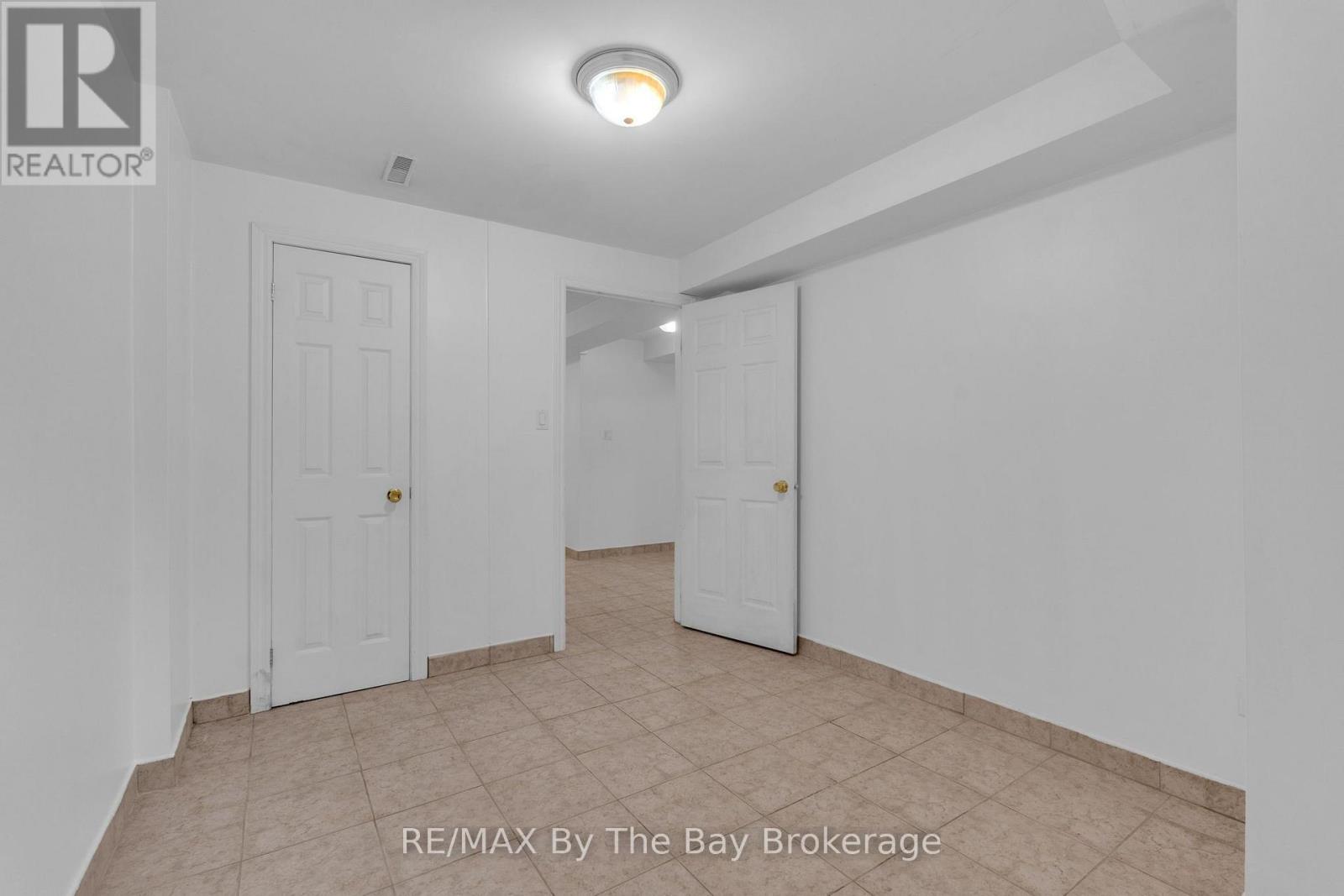 5 Brillinger Drive Property Photo 24