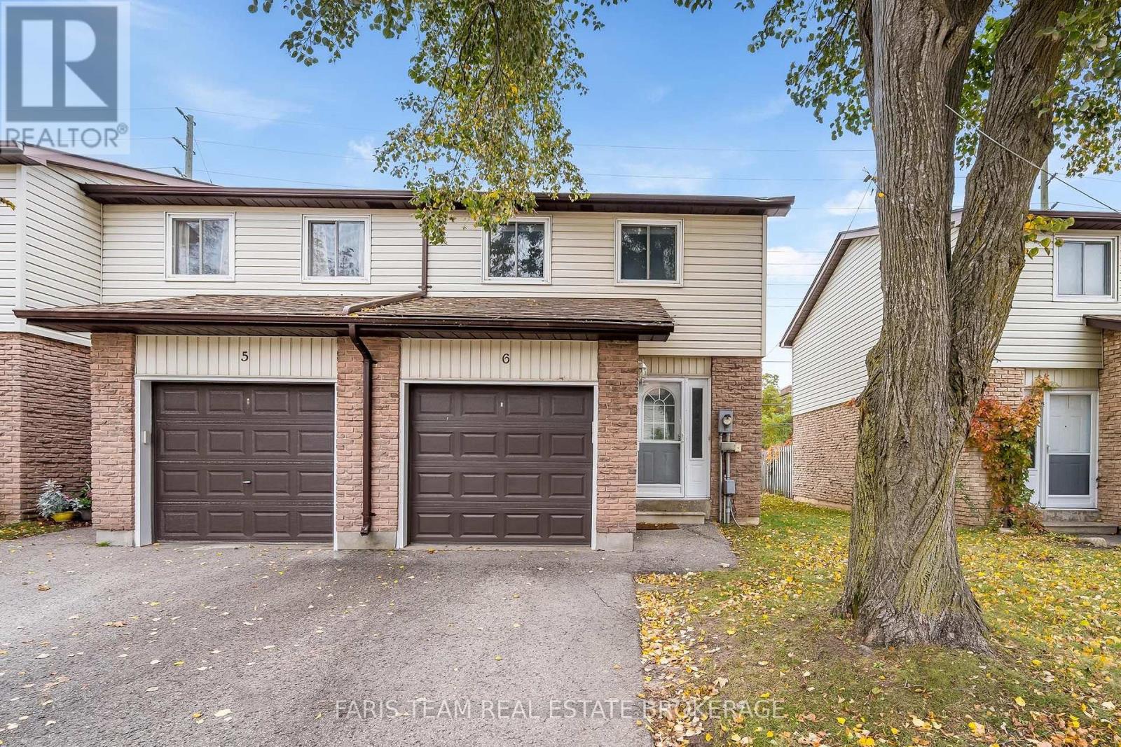 6 - 261 ROSE STREET Property Photo 1