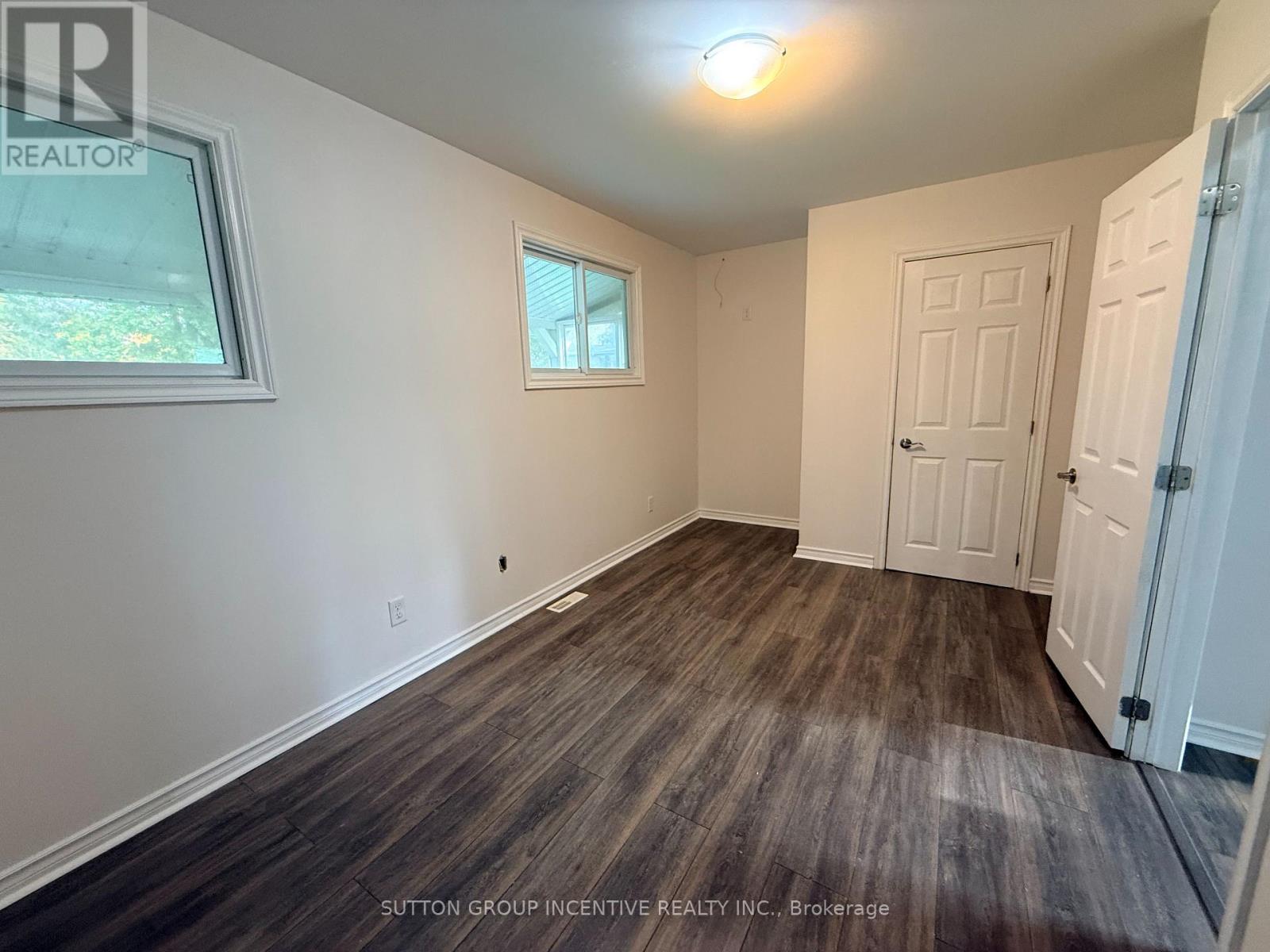 52 Grandview Crescent Property Photo 11
