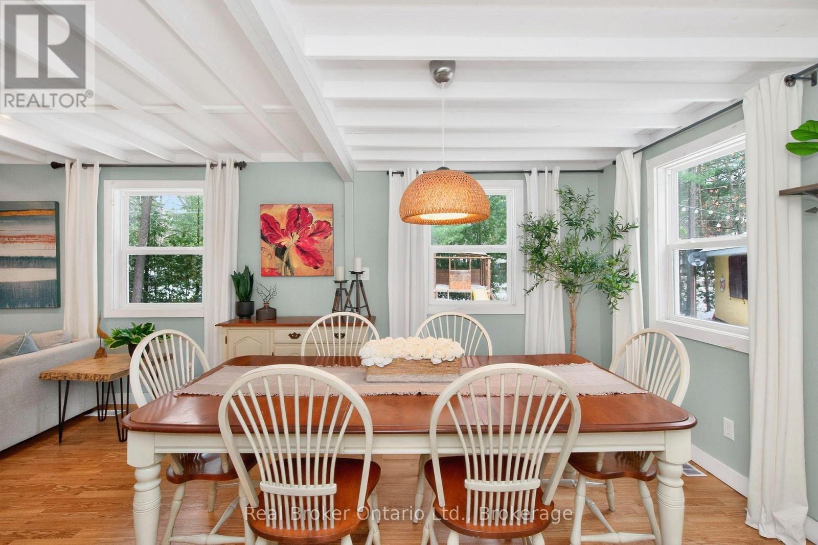 1326 Tiny Beaches Road N Property Photo 12
