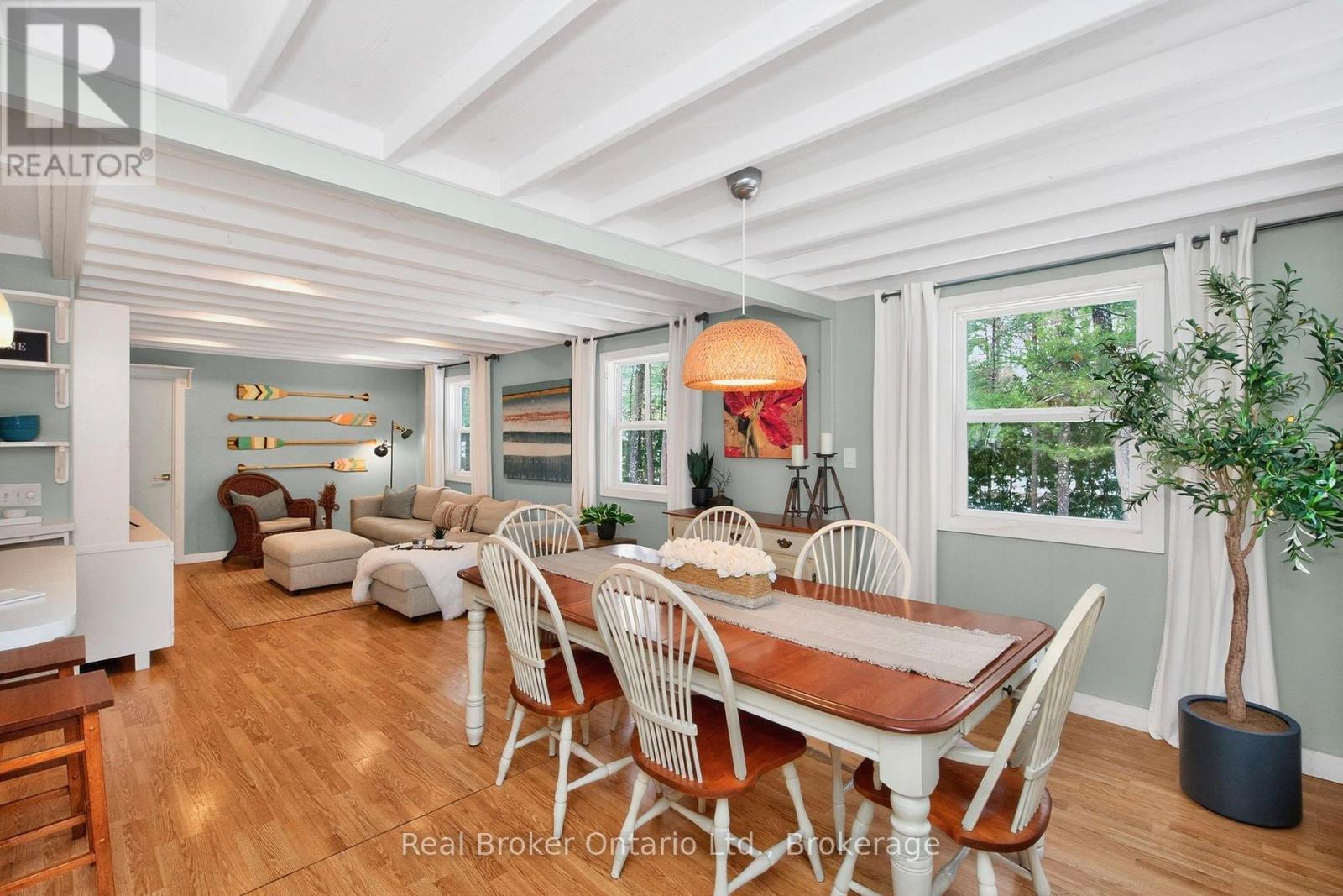 1326 Tiny Beaches Road N Property Photo 13