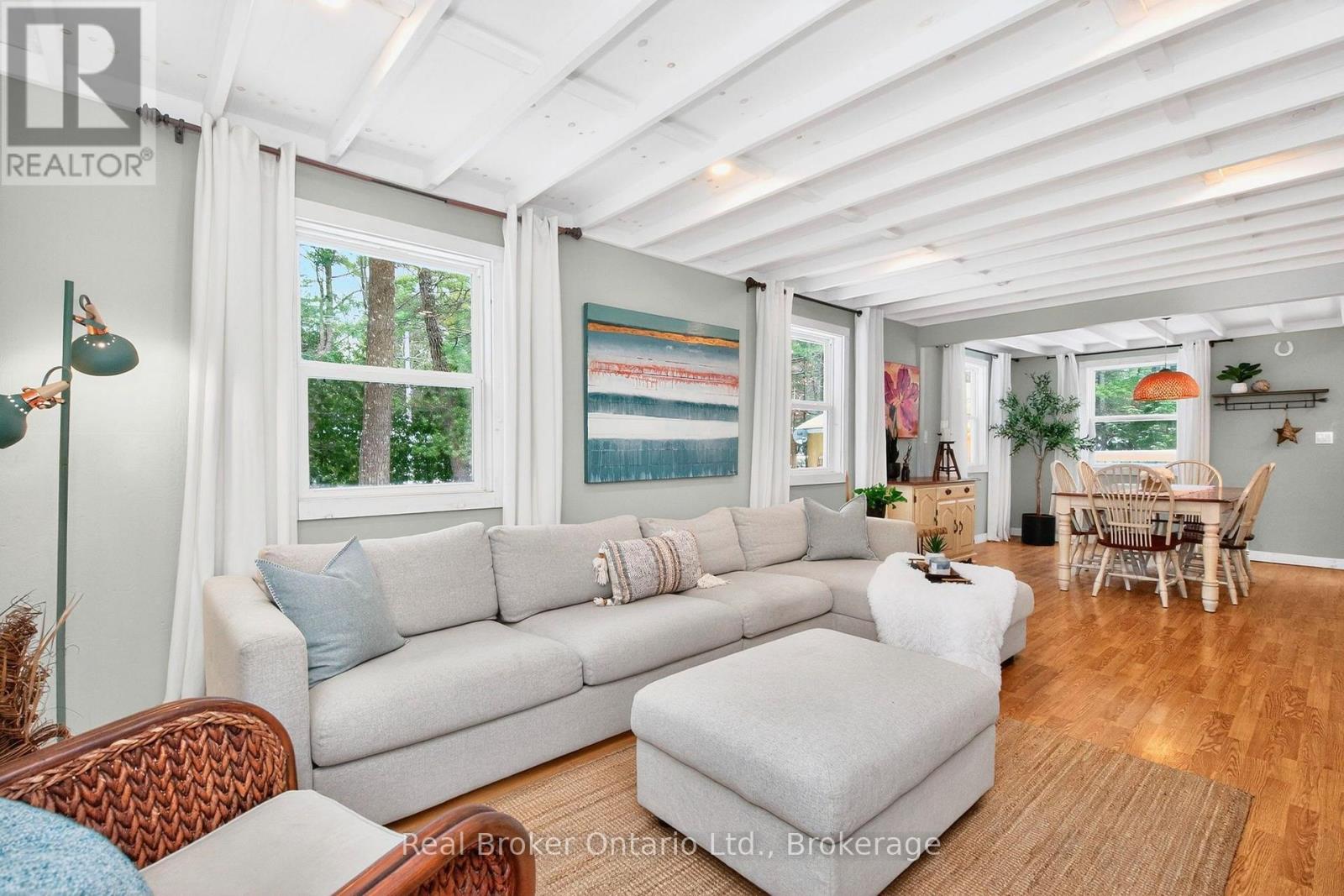 1326 Tiny Beaches Road N Property Photo 14