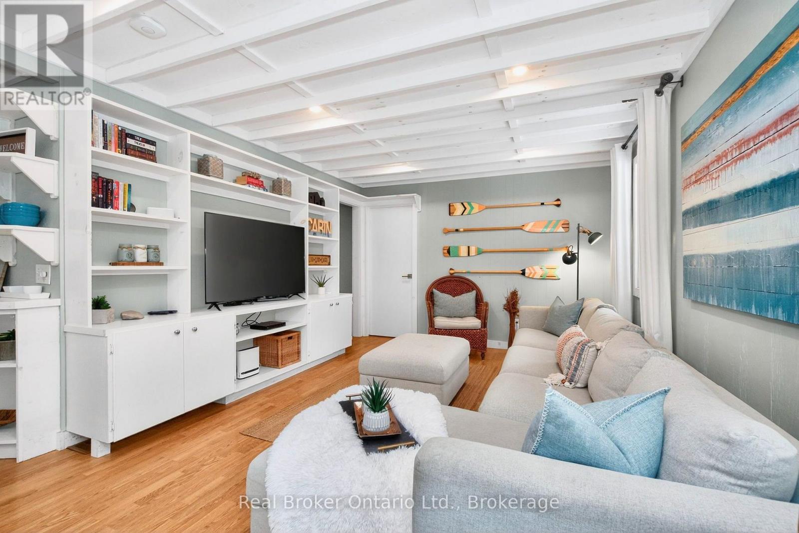 1326 Tiny Beaches Road N Property Photo 15