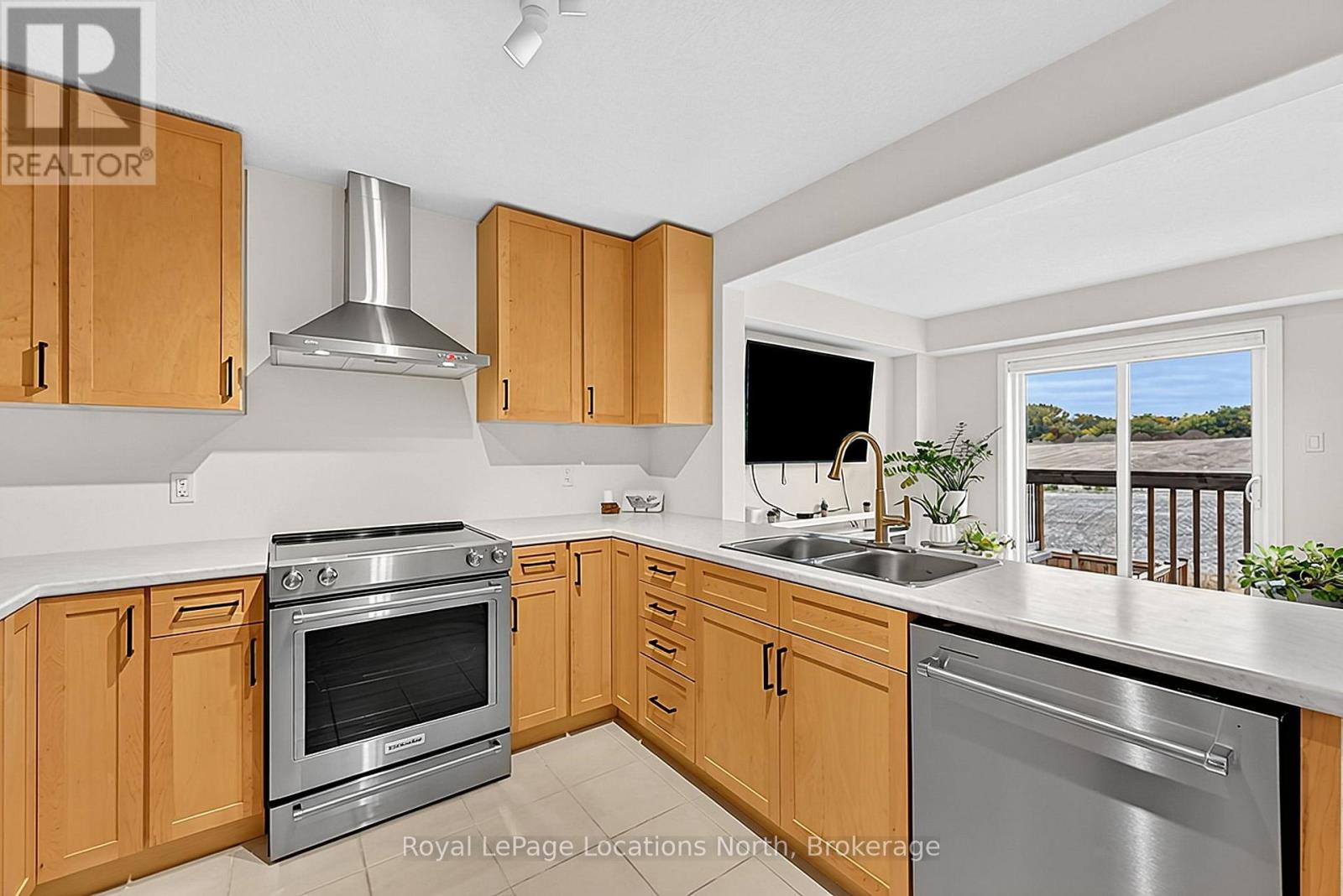 63 Archer Avenue Property Photo 18
