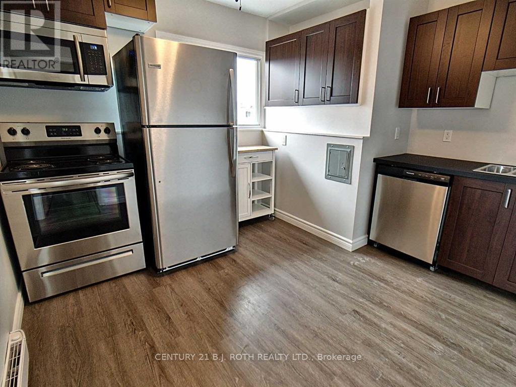 240 Clayborne Place Property Photo 13