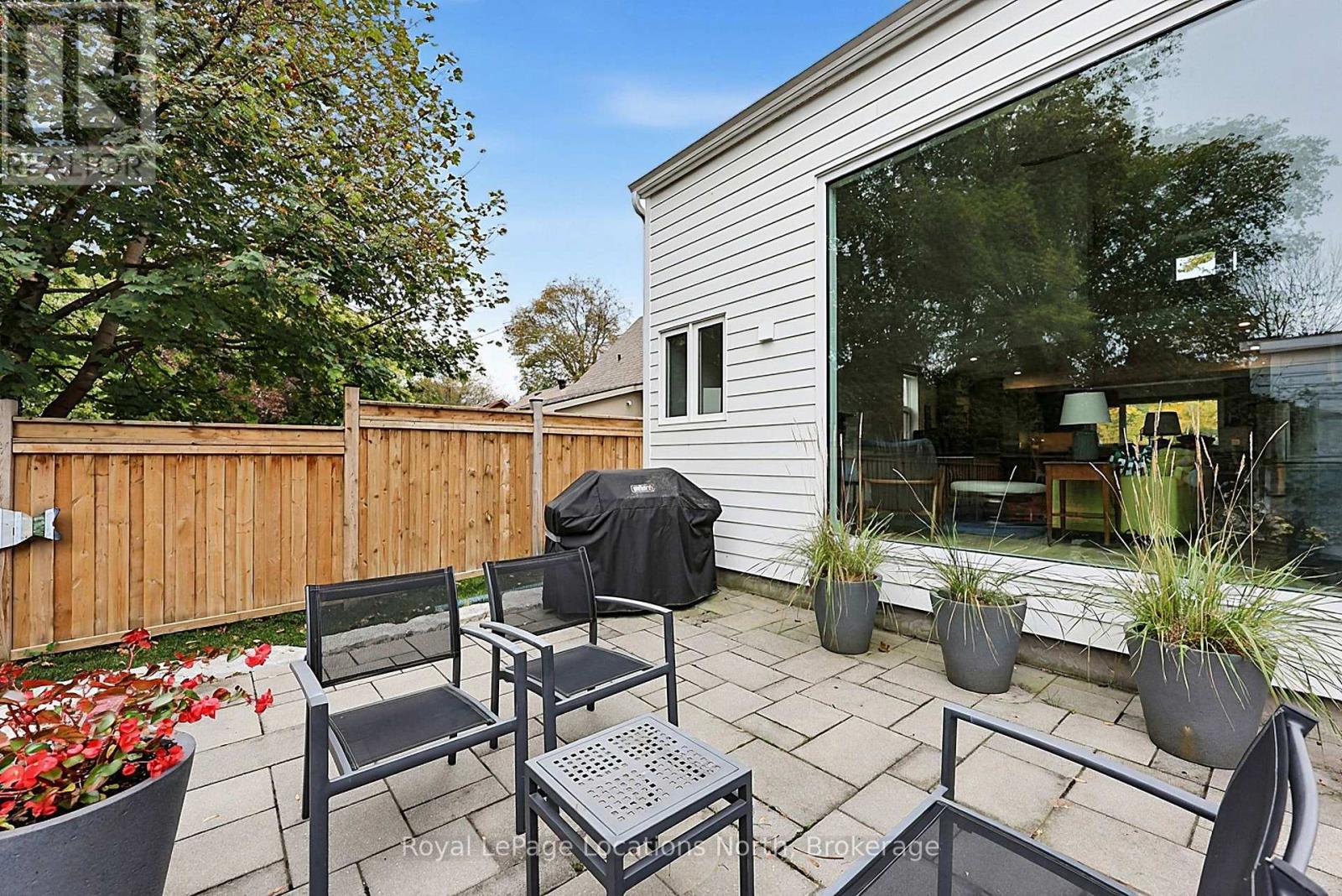 429 Birch Street Property Photo 3