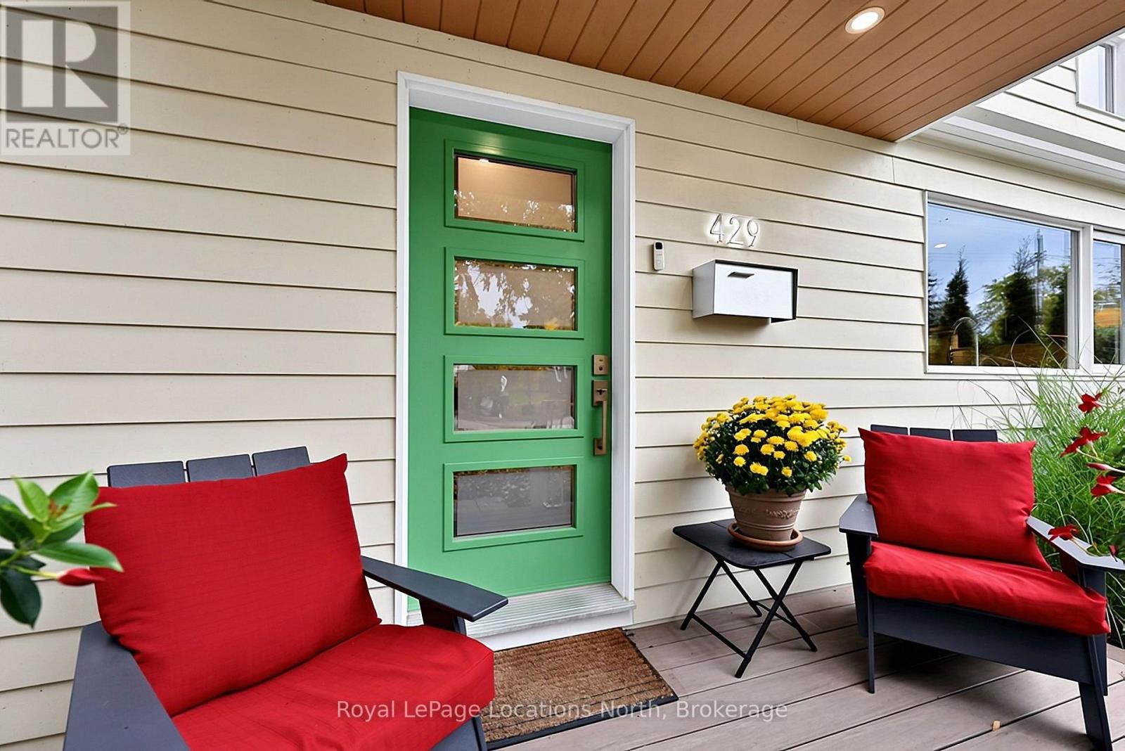 429 Birch Street Property Photo 8