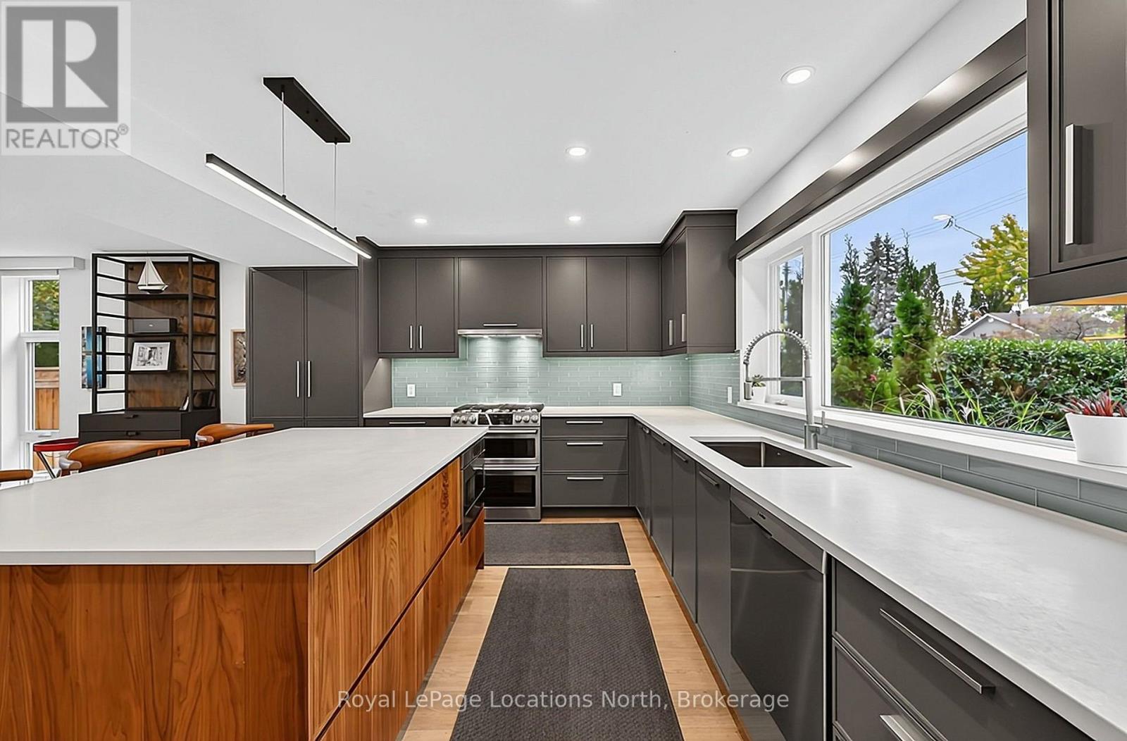429 Birch Street Property Photo 13