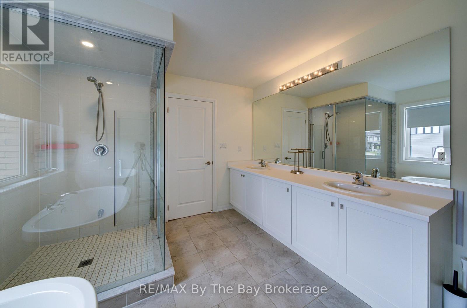 73 Federica Crescent Property Photo 29