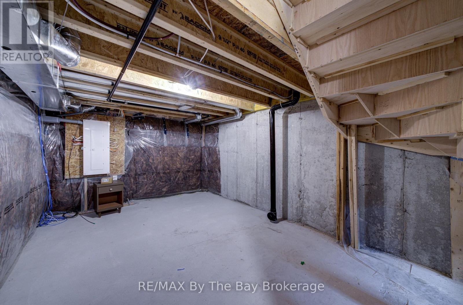 73 Federica Crescent Property Photo 42