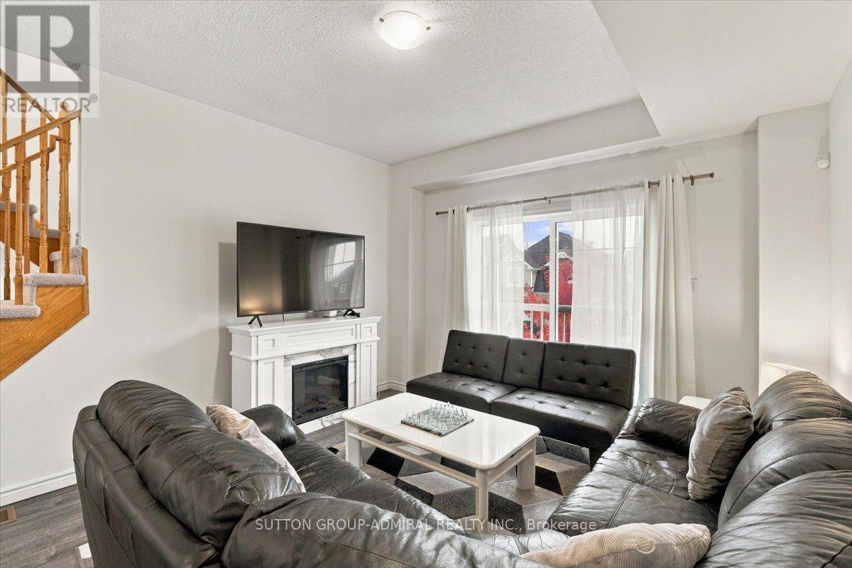 24 Hills Thistle Drive Property Photo 10