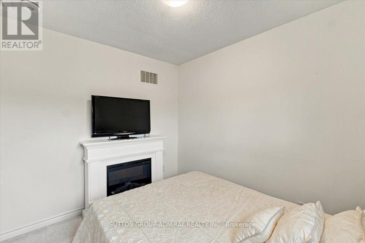 24 Hills Thistle Drive Property Photo 25