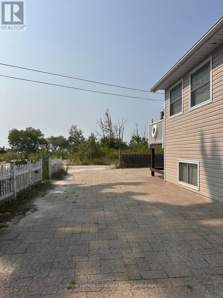 201 Shore Lane Property Photo 16