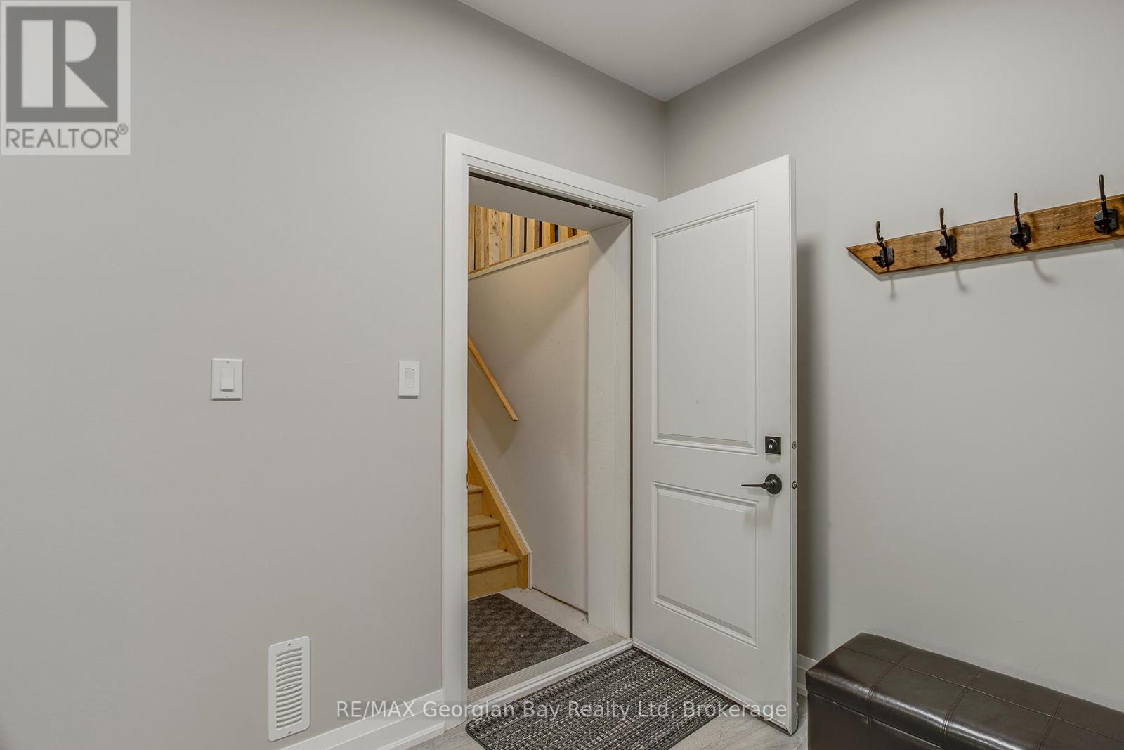 50 Windermere Circle Property Photo 38
