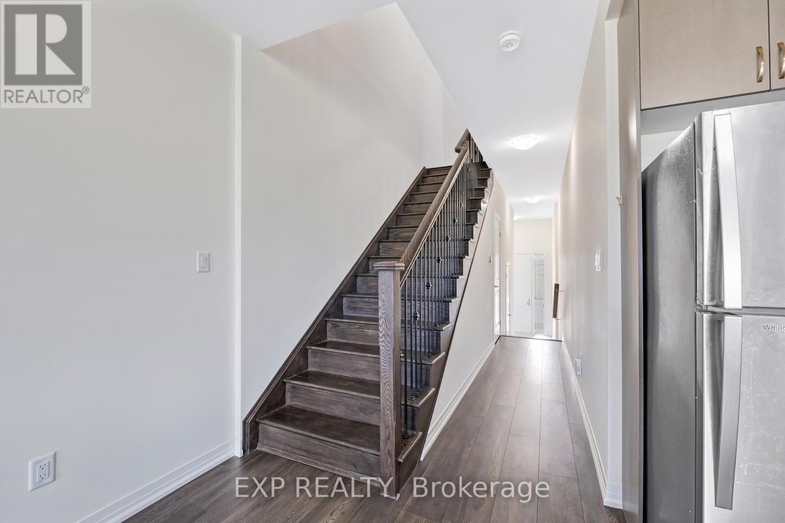 122 Turnberry Lane Property Photo 19