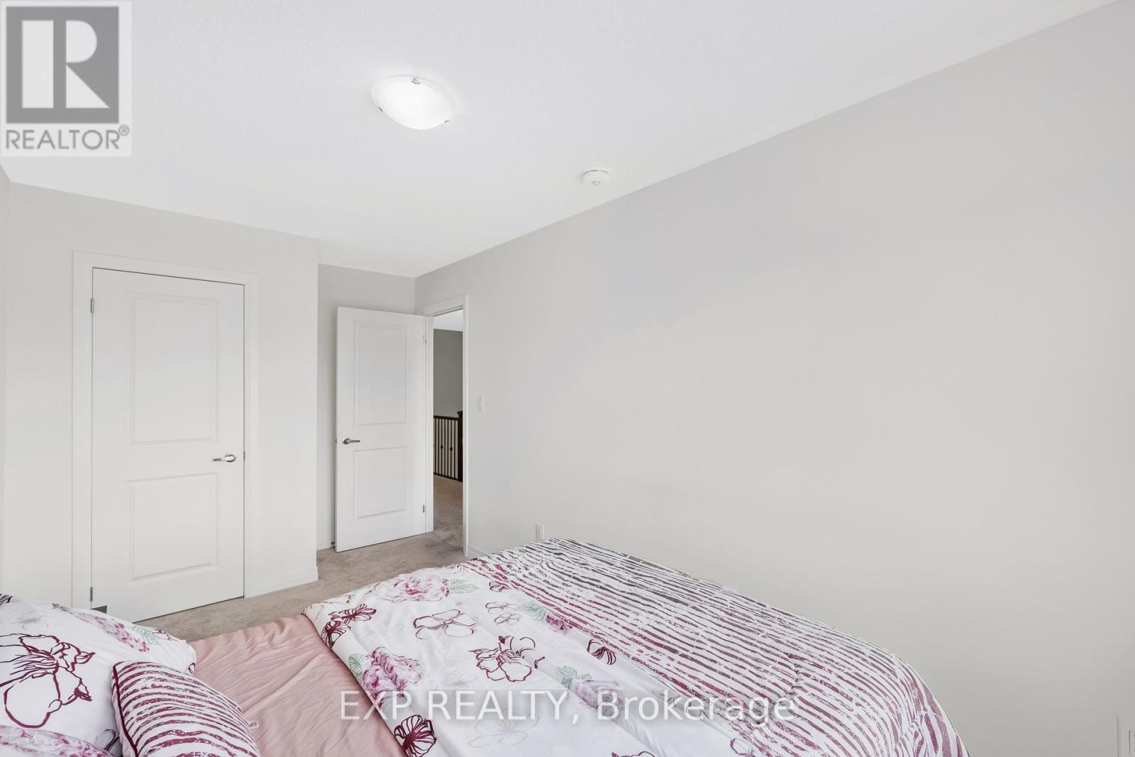 122 Turnberry Lane Property Photo 27