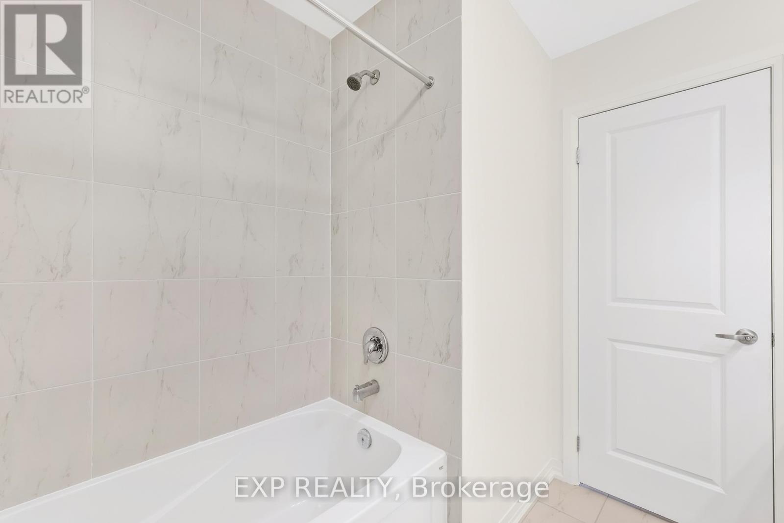 122 Turnberry Lane Property Photo 29