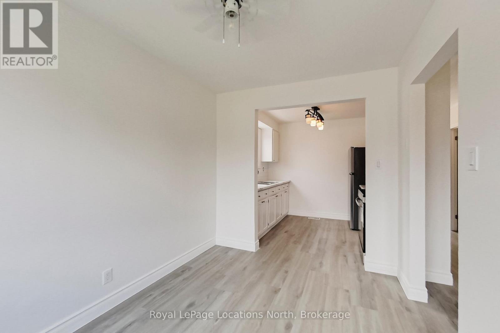 420 Sixth Street Property Photo 8