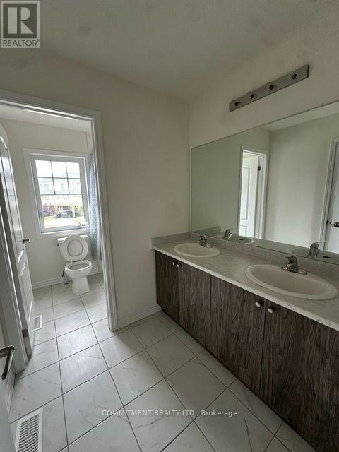 14 Shapira Avenue Property Photo 11