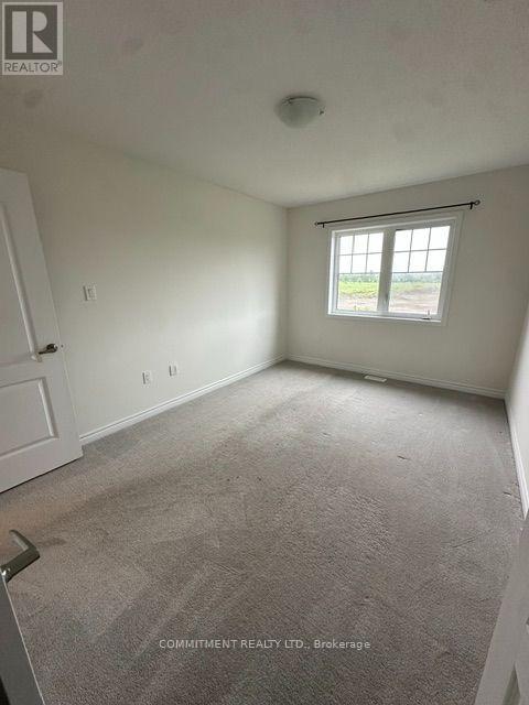 14 Shapira Avenue Property Photo 18