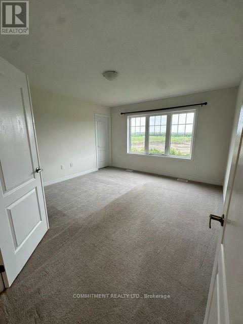 14 Shapira Avenue Property Photo 19