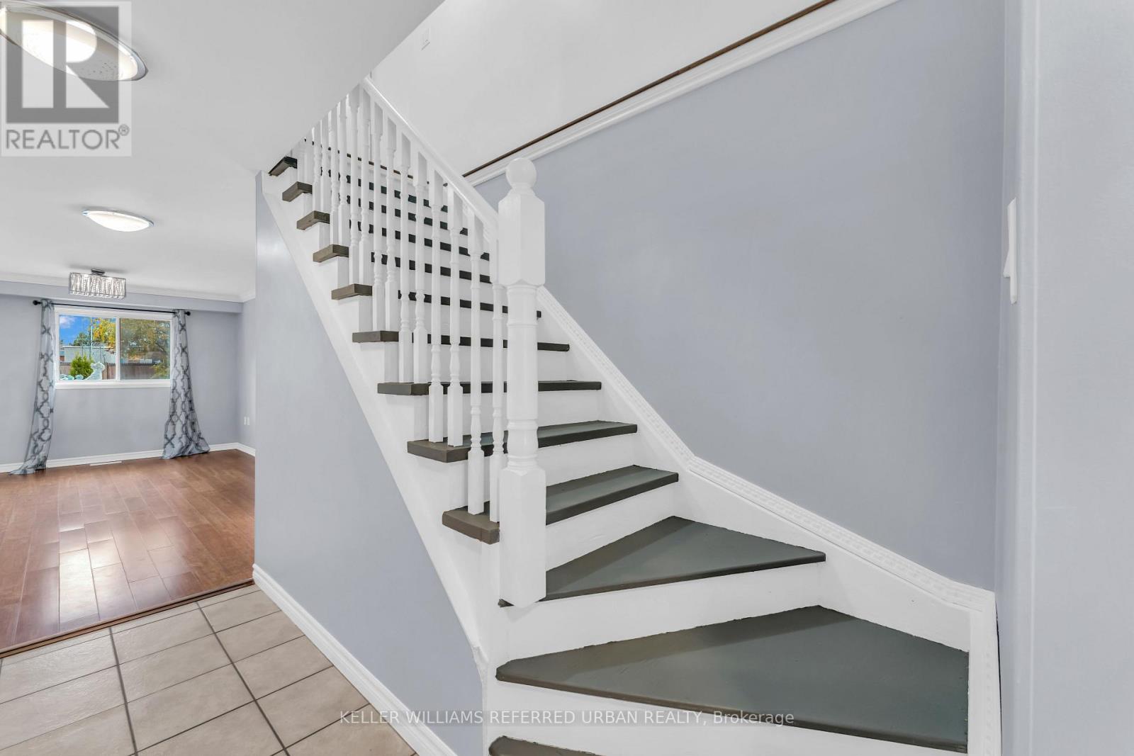 94 Laidlaw Drive Property Photo 3