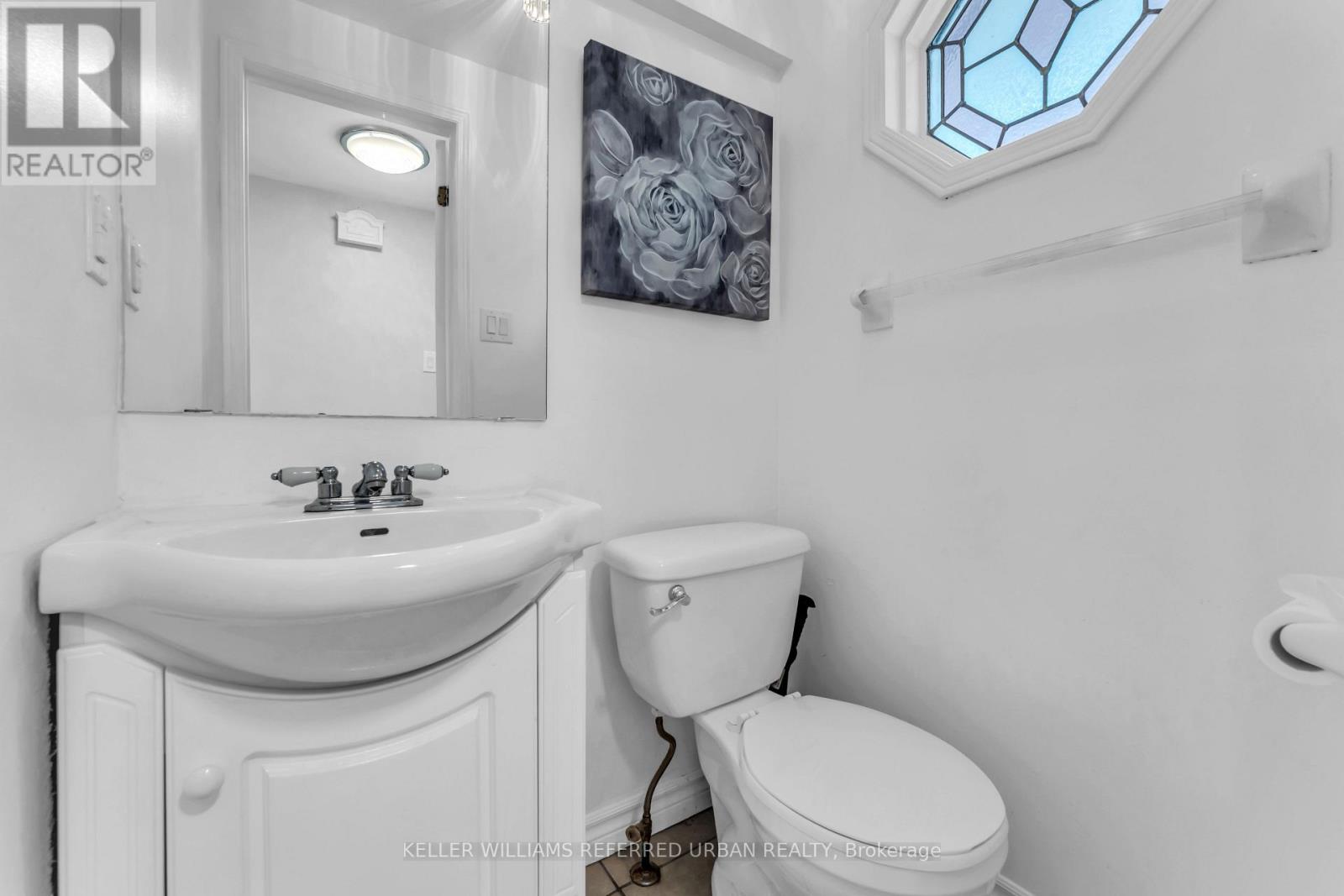94 Laidlaw Drive Property Photo 4