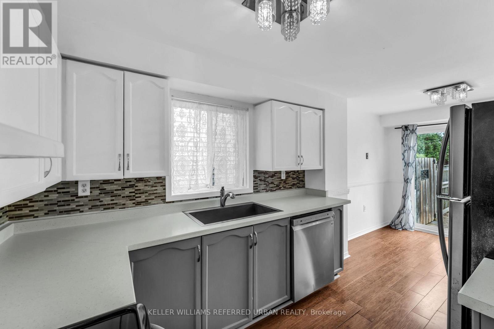 94 Laidlaw Drive Property Photo 10