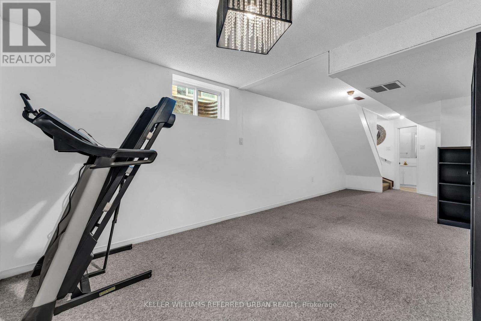 94 Laidlaw Drive Property Photo 23