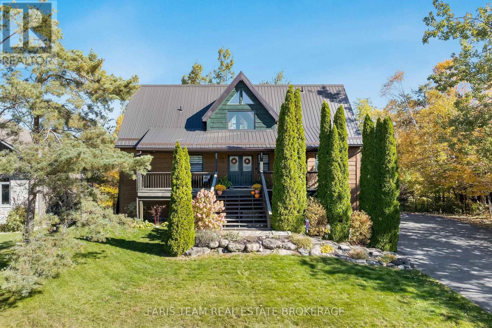 17 Bridle Path Property Photo 1