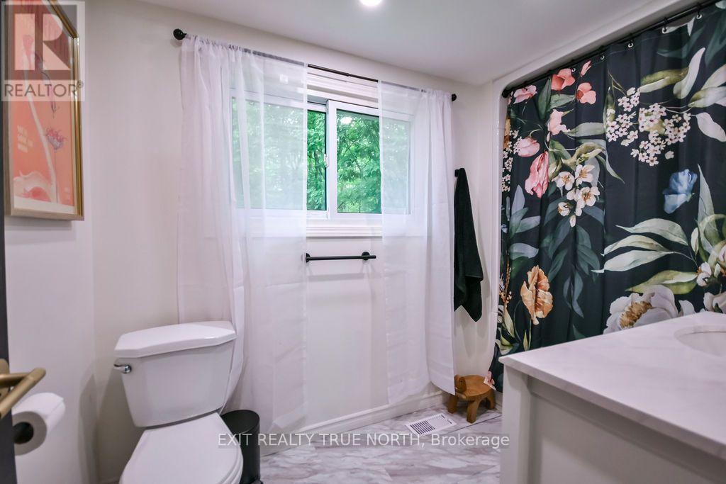 27 Nida Drive Property Photo 15