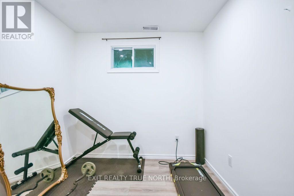 27 Nida Drive Property Photo 29