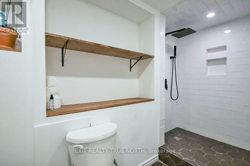 27 Nida Drive Property Photo 30