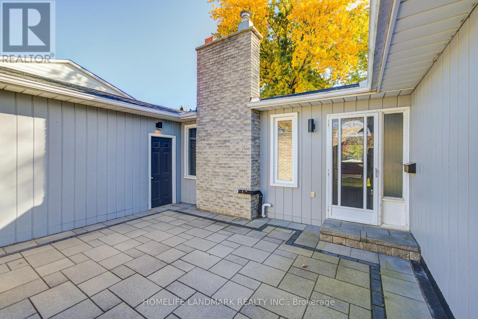 7 Huron Street Property Photo 2