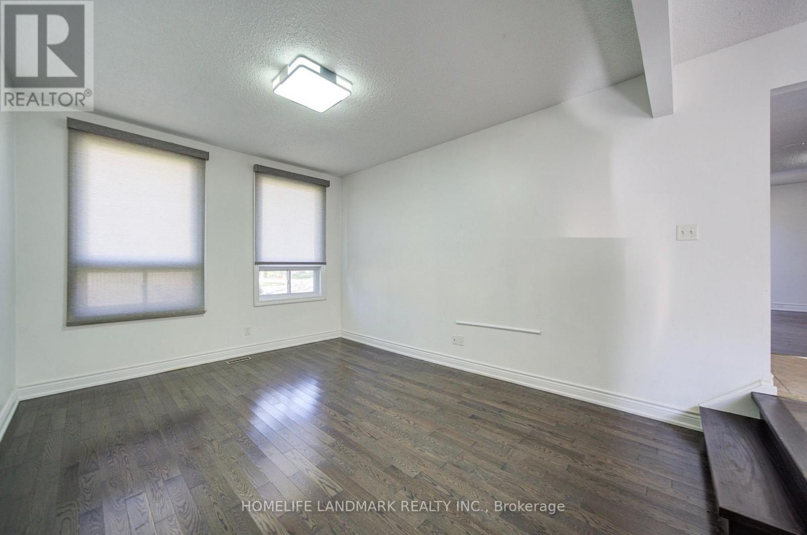 7 Huron Street Property Photo 8
