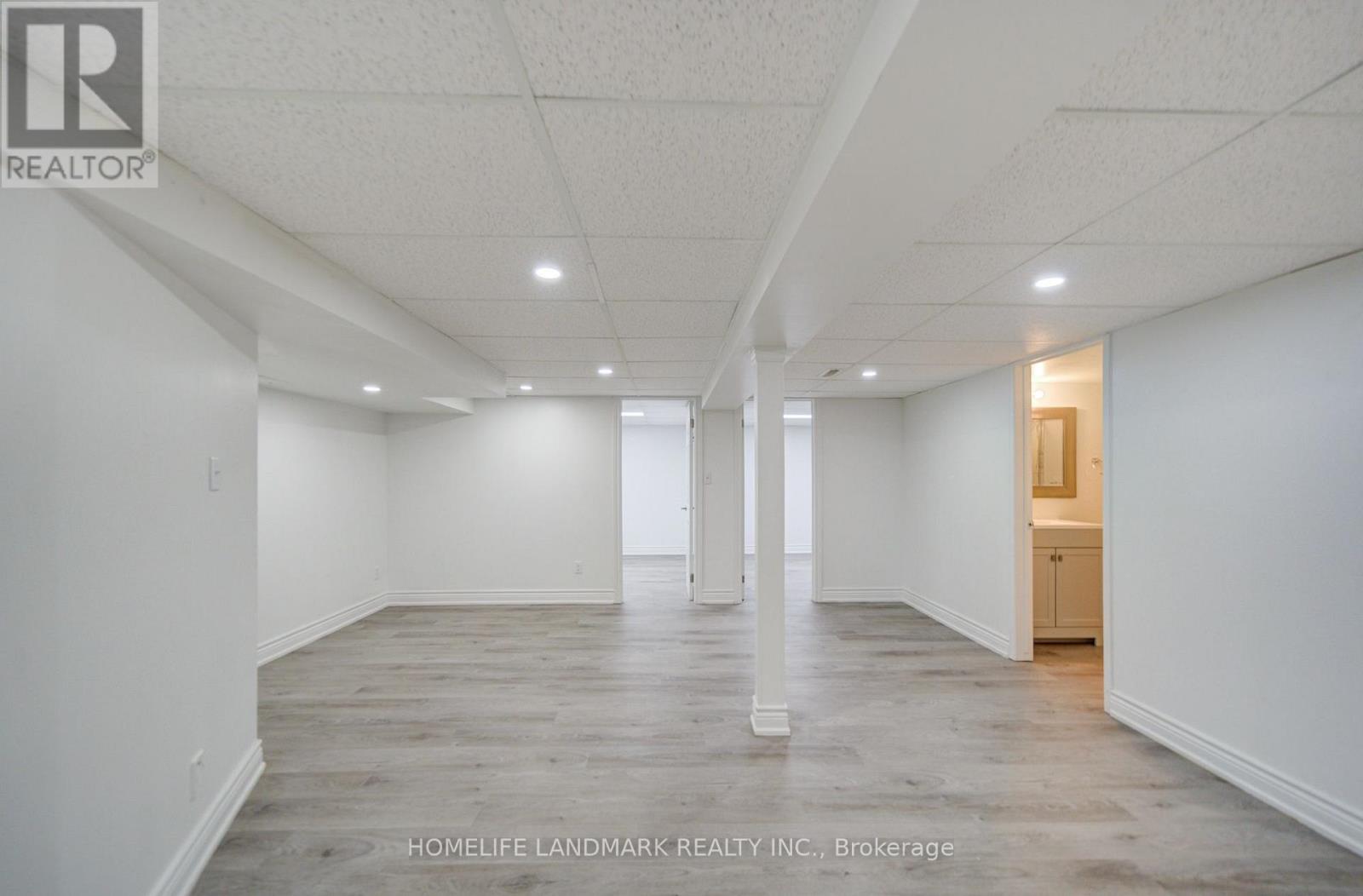 7 Huron Street Property Photo 24