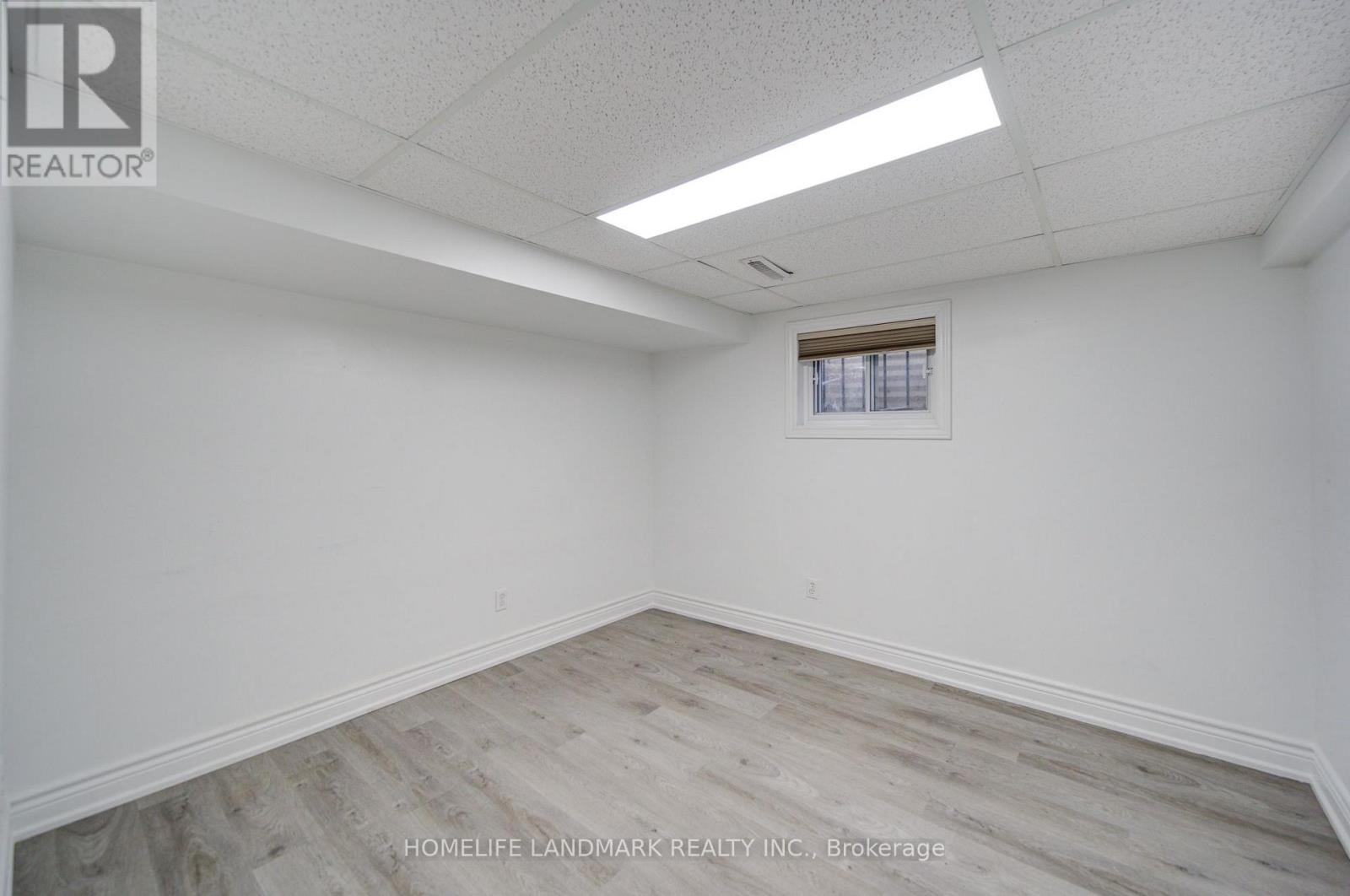 7 Huron Street Property Photo 31