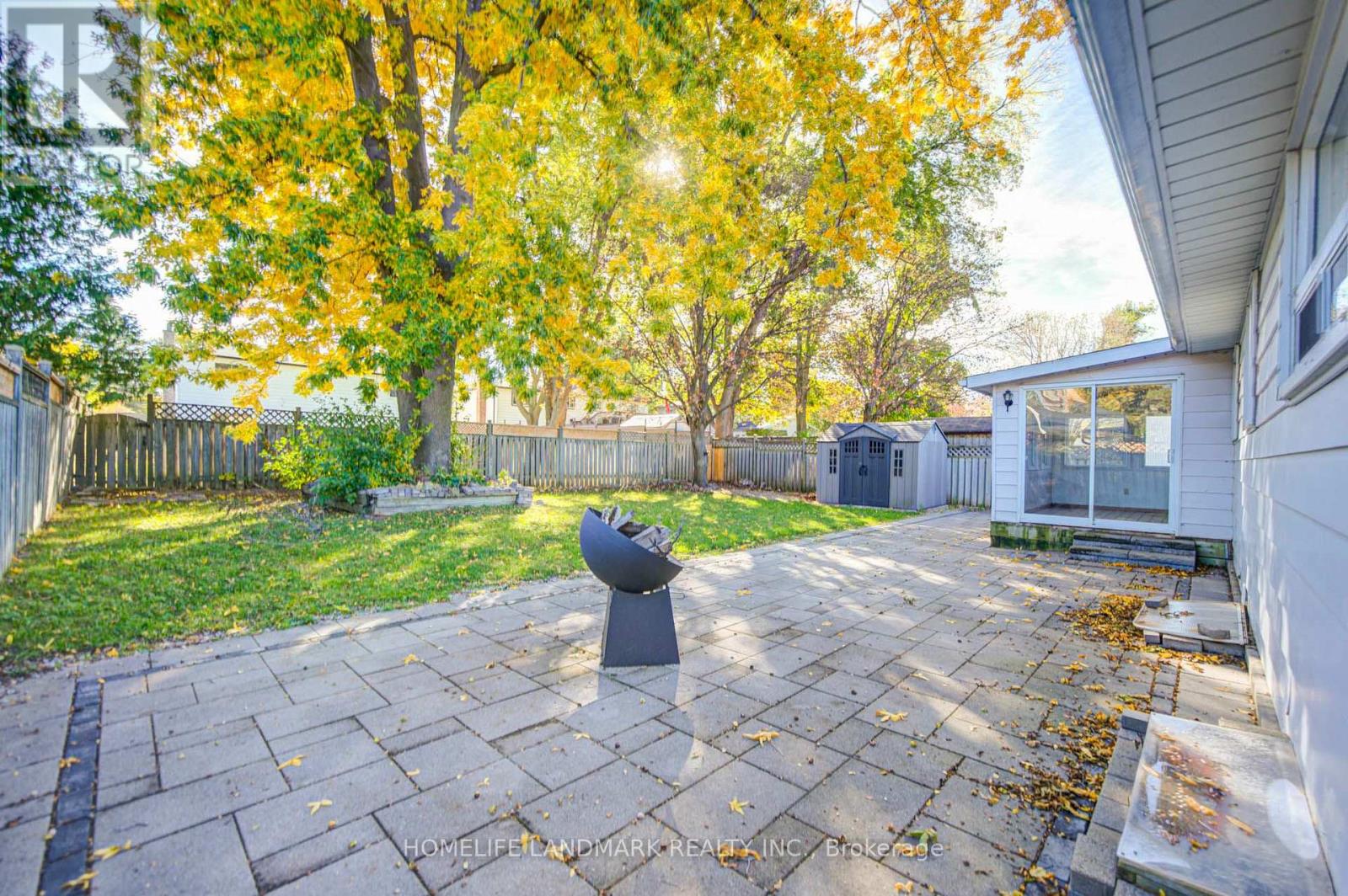 7 Huron Street Property Photo 38