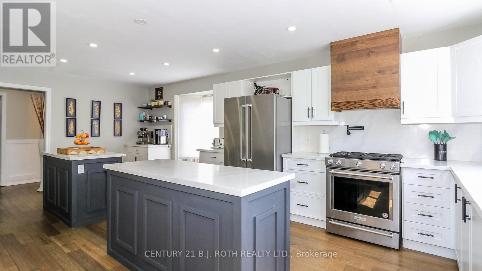 61 Barwick Drive W Property Photo 8